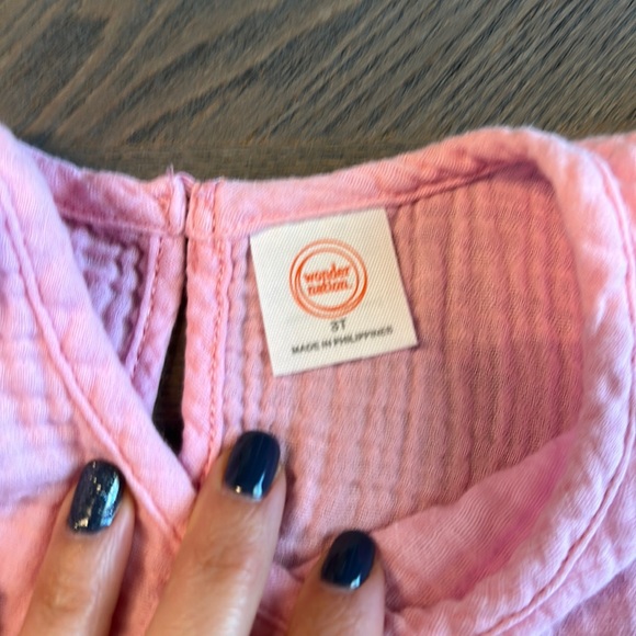 3/$15~ Wonder Nation girls set 3T pink top and navy flower print capri pants - Picture 3 of 7